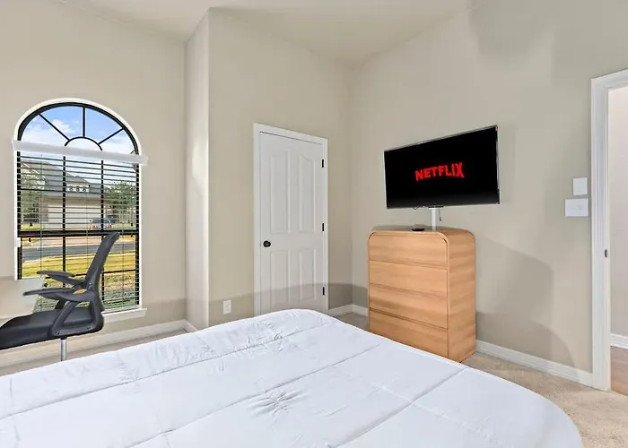 New House 8-10ppl Families & Groups Pets Holiday home *